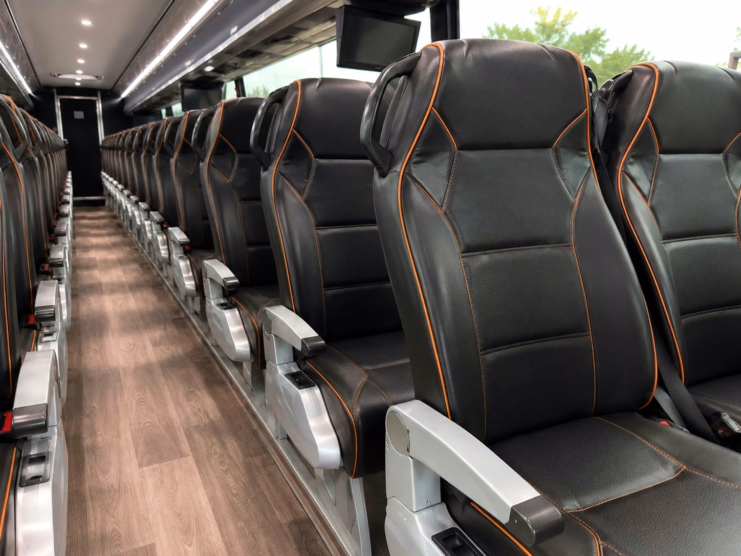 winter park 12 to 50 passenger party buses and sprinter limos for winter park weddings