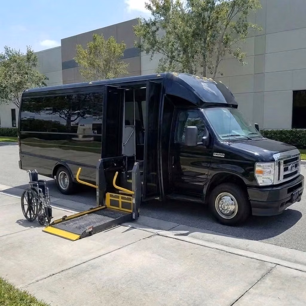 winter park 18 passenger minibus wheelchair lift