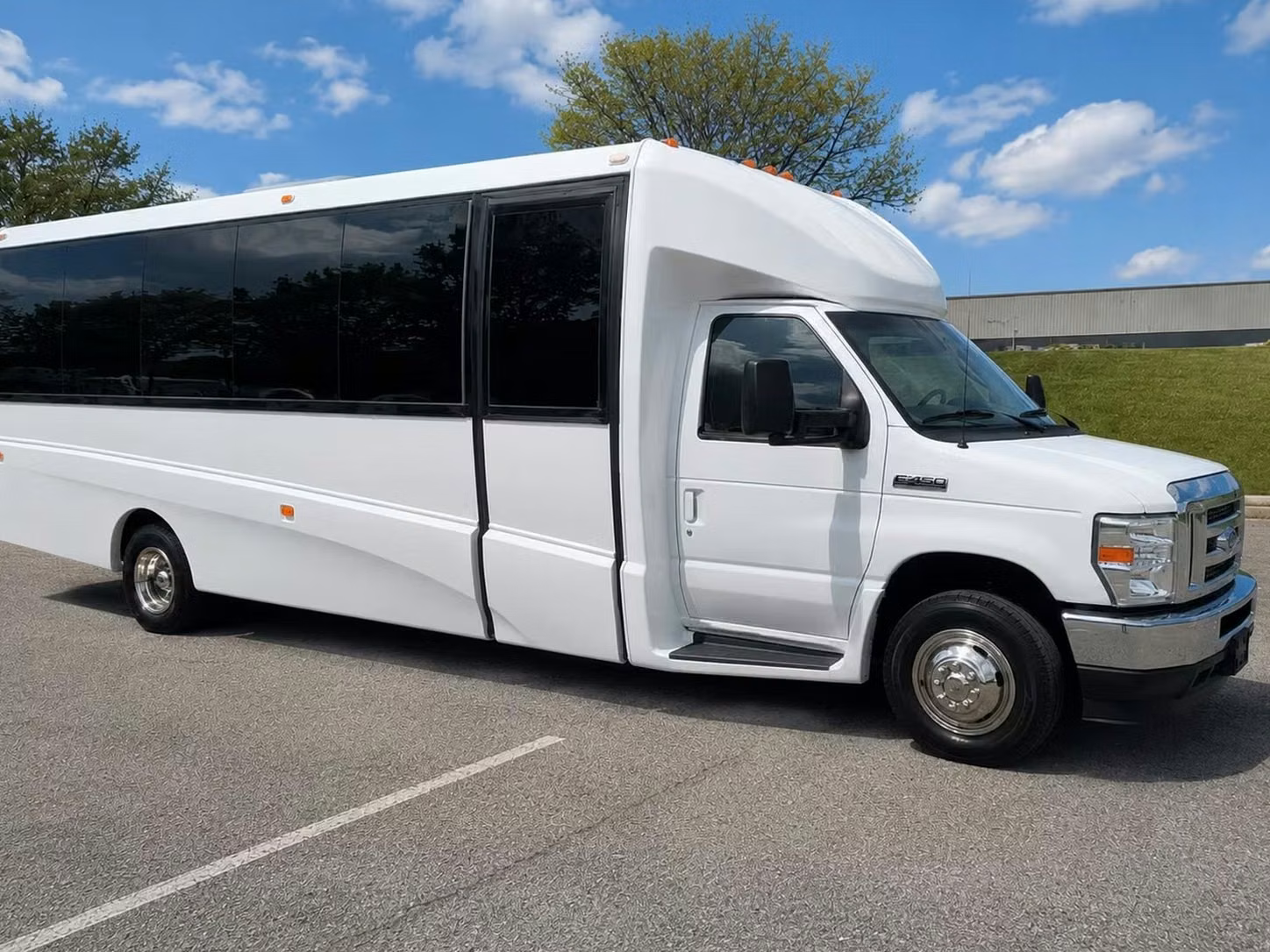 winter park 20 passenger minibus rental