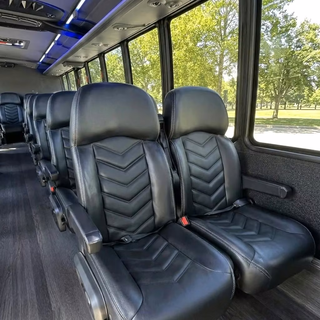 winter park 28 passenger minibus seating