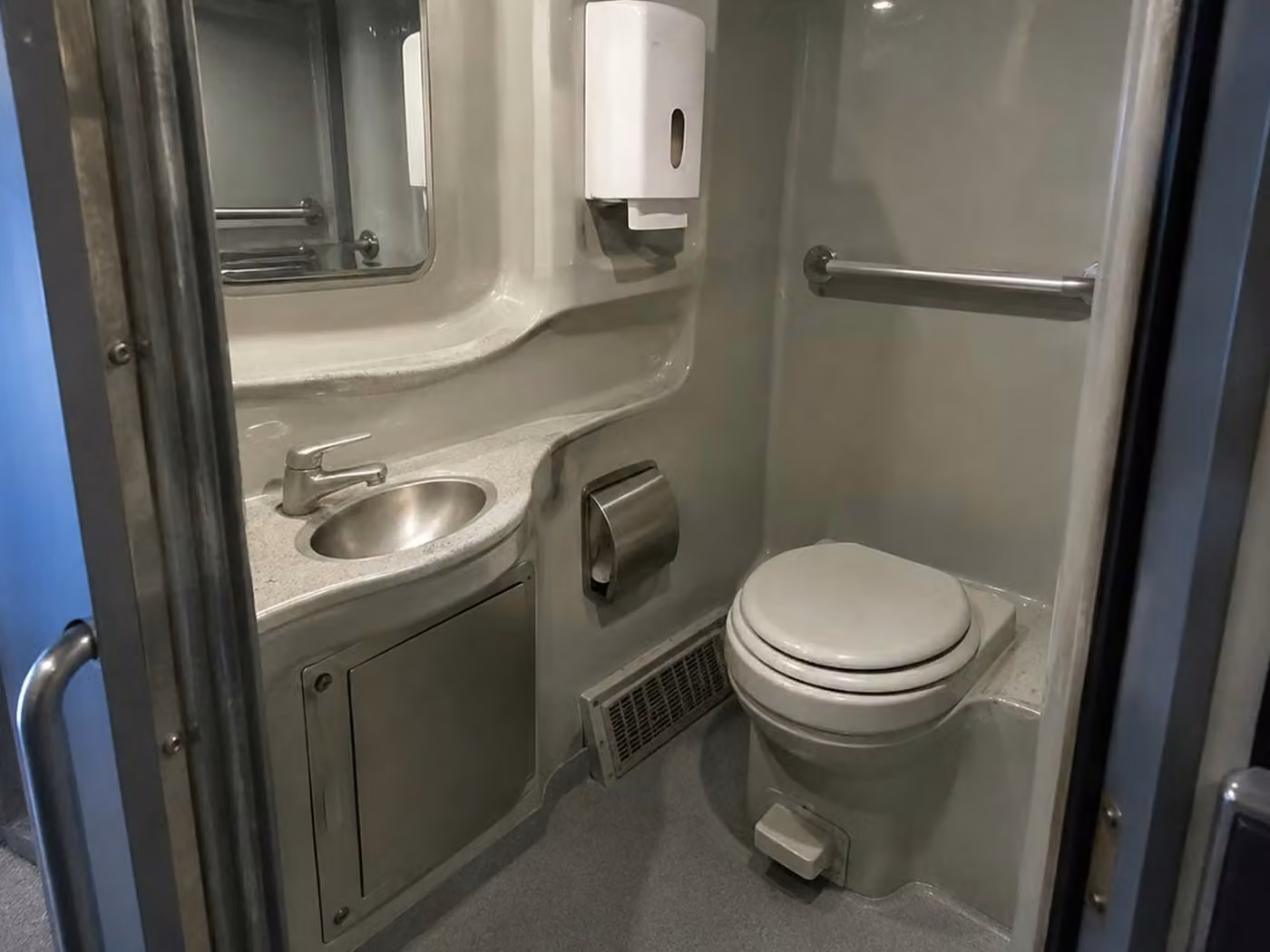 winter park charter bus onboard restroom