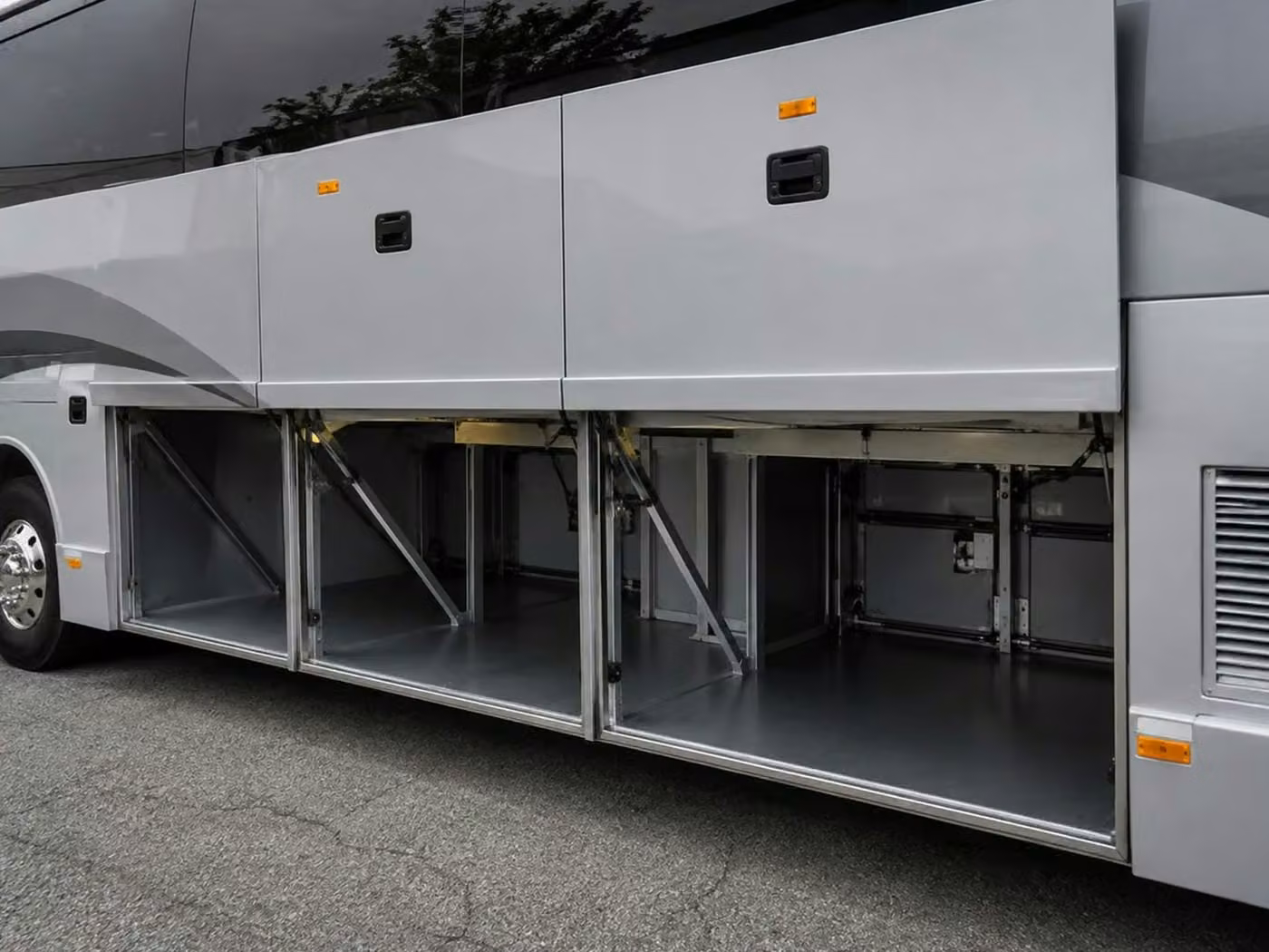 winter park charter bus under bus storage