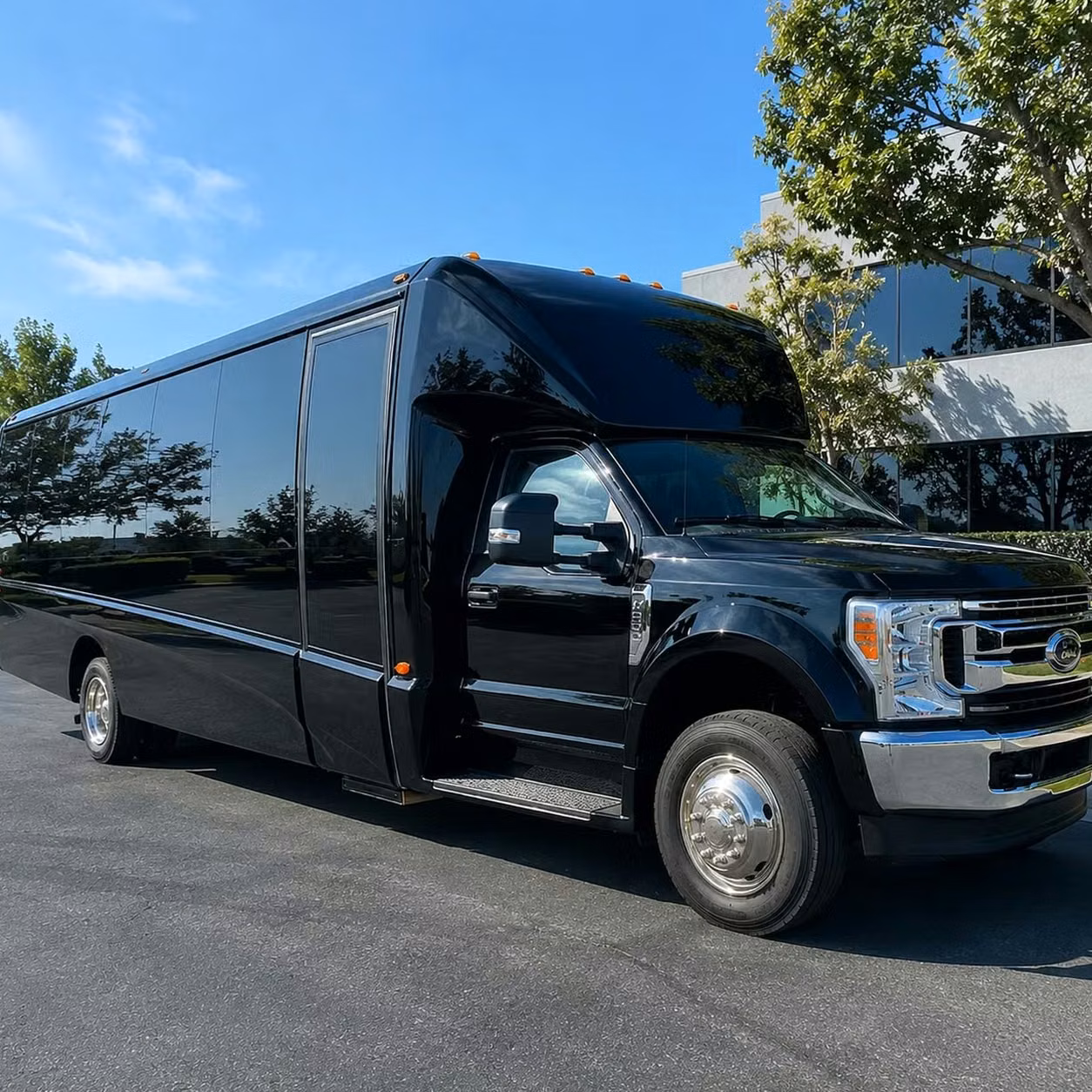 winter park late night after prom and post dance shuttle buses in winter park